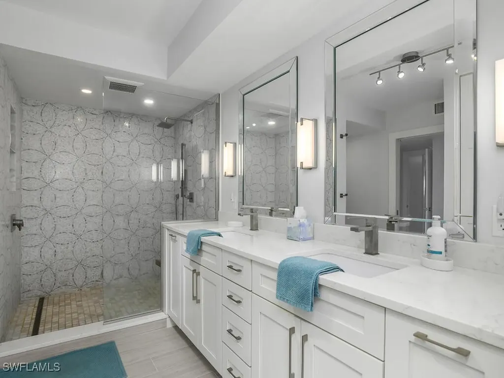 4051 Gulf Shore Boulevard N Naples FL 34103