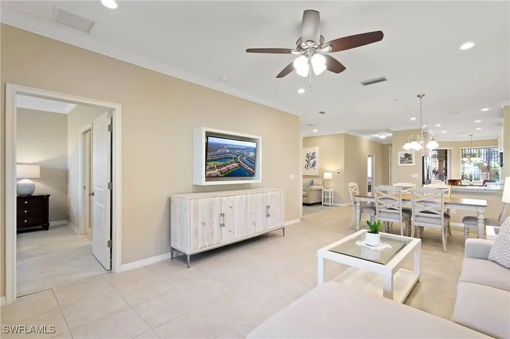 9386 Pocida Court Naples FL 34119