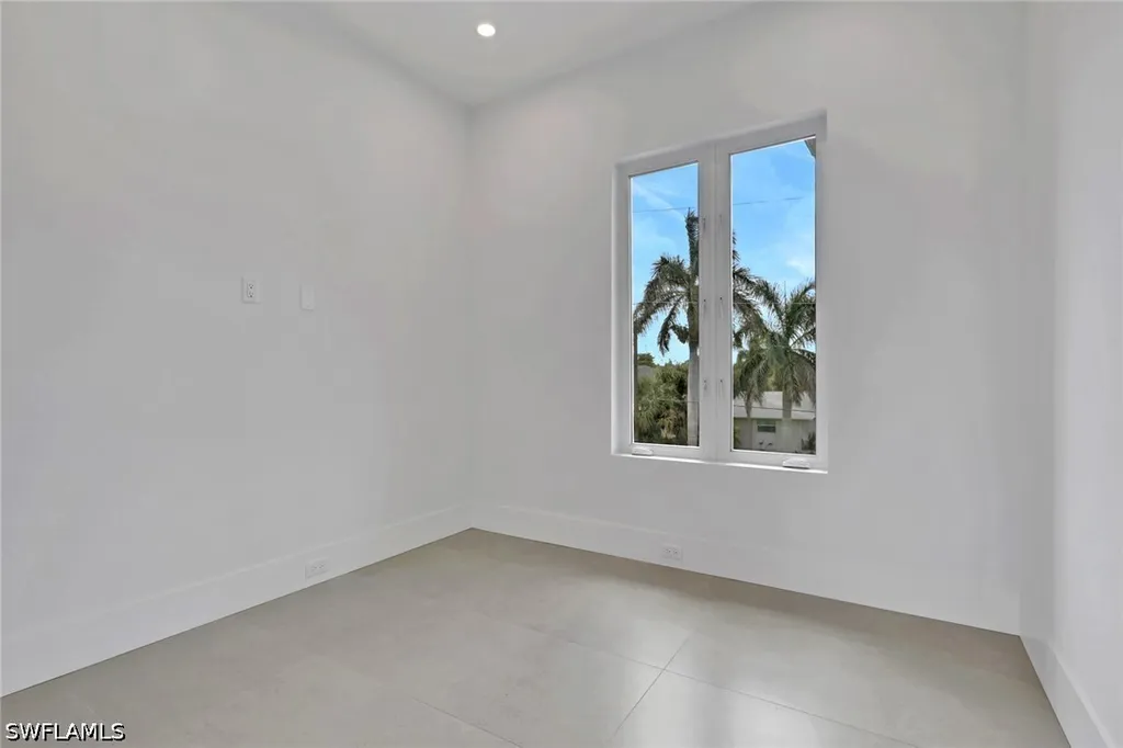 215 1st Street Bonita Springs FL 34134