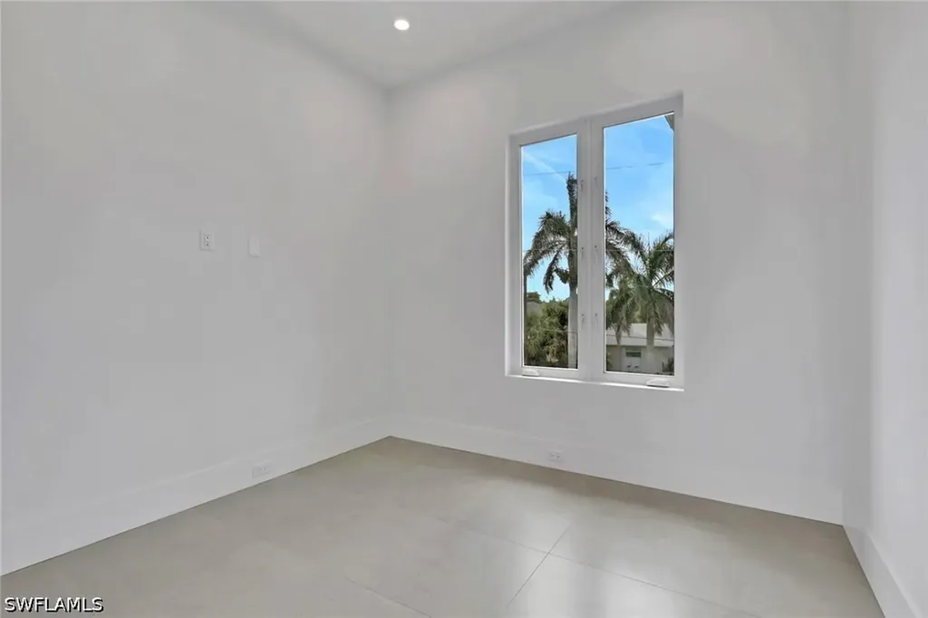 215 1st Street Bonita Springs FL 34134