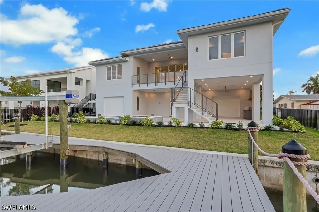 215 1st Street Bonita Springs FL 34134