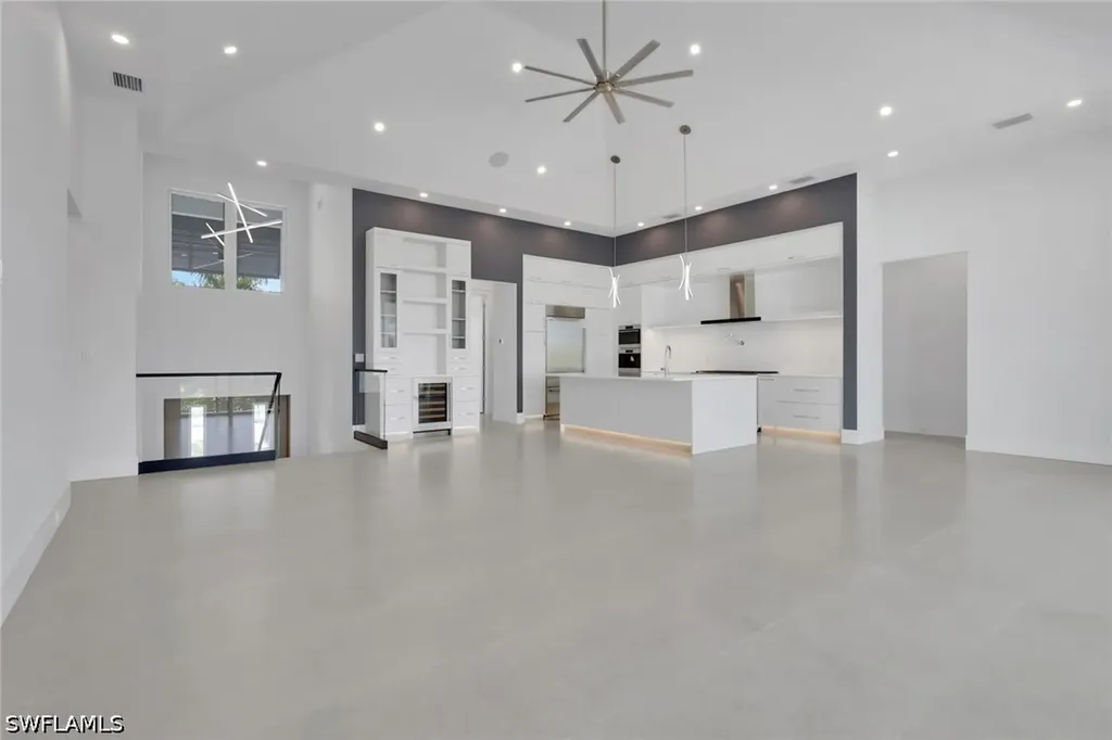 215 1st Street Bonita Springs FL 34134