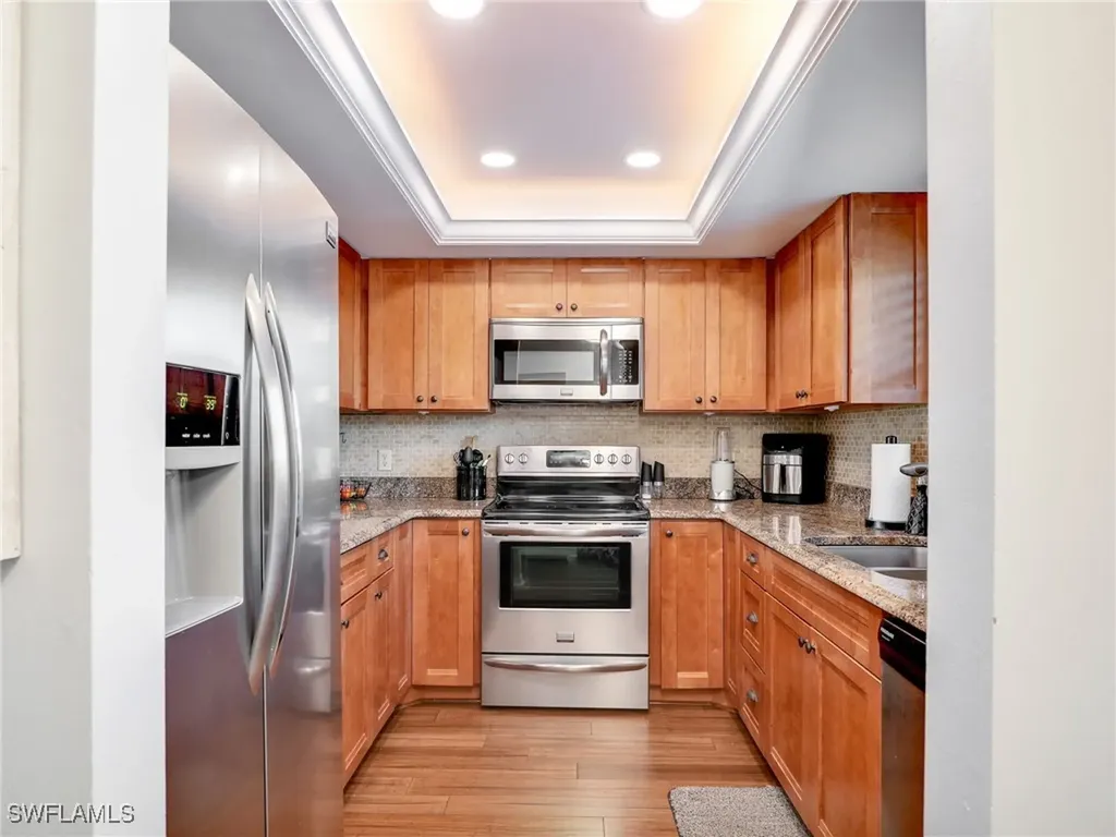 5483 Rattlesnake Hammock Road Naples FL 34113