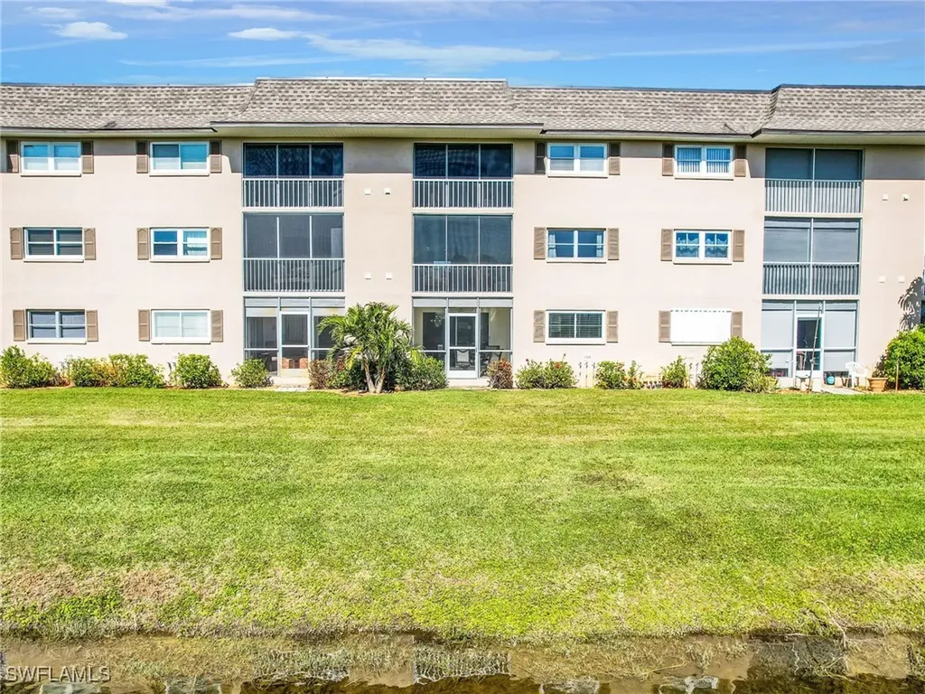 5483 Rattlesnake Hammock Road Naples FL 34113