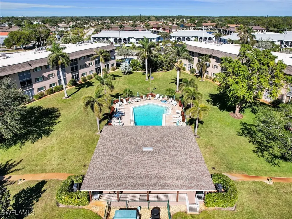 5483 Rattlesnake Hammock Road Naples FL 34113