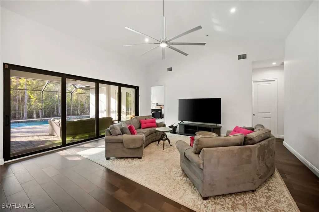 25526 Busy Bee Drive Bonita Springs FL 34135