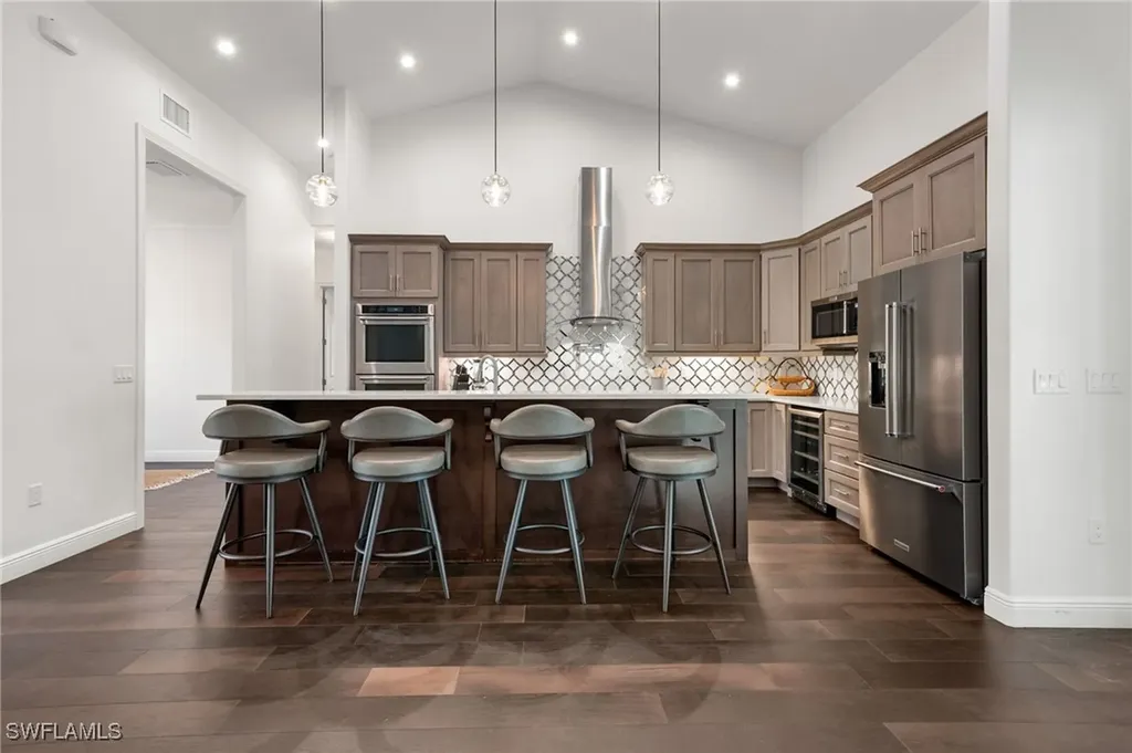 25526 Busy Bee Drive Bonita Springs FL 34135