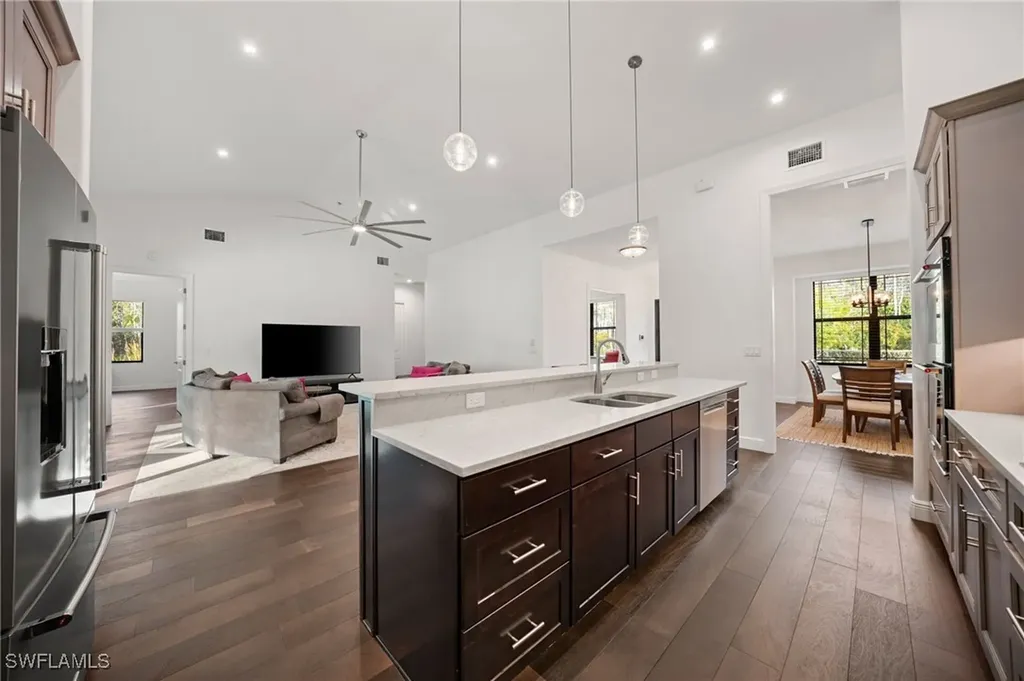 25526 Busy Bee Drive Bonita Springs FL 34135