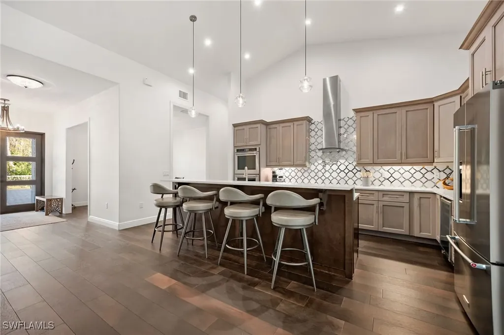 25526 Busy Bee Drive Bonita Springs FL 34135