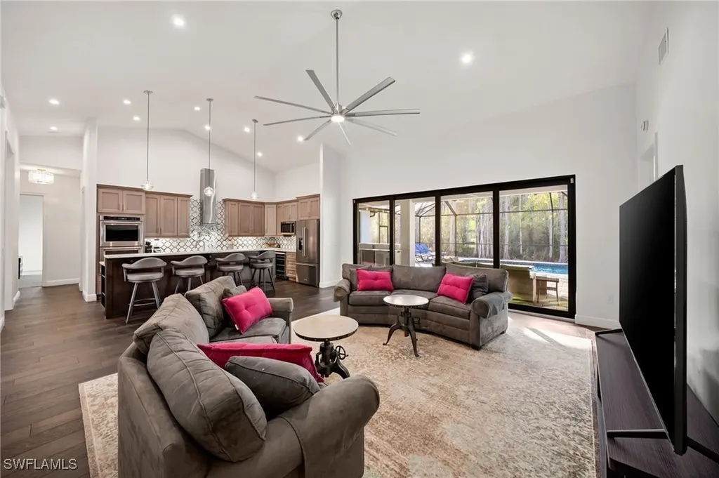 25526 Busy Bee Drive Bonita Springs FL 34135