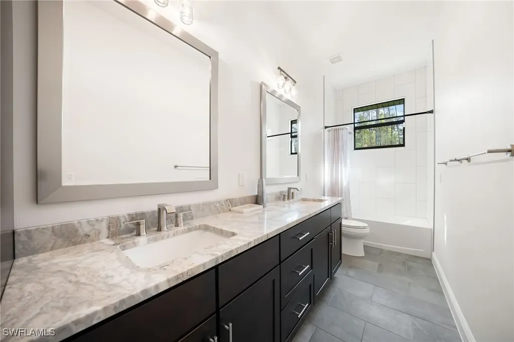 25526 Busy Bee Drive Bonita Springs FL 34135