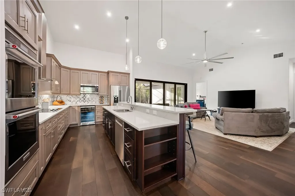 25526 Busy Bee Drive Bonita Springs FL 34135