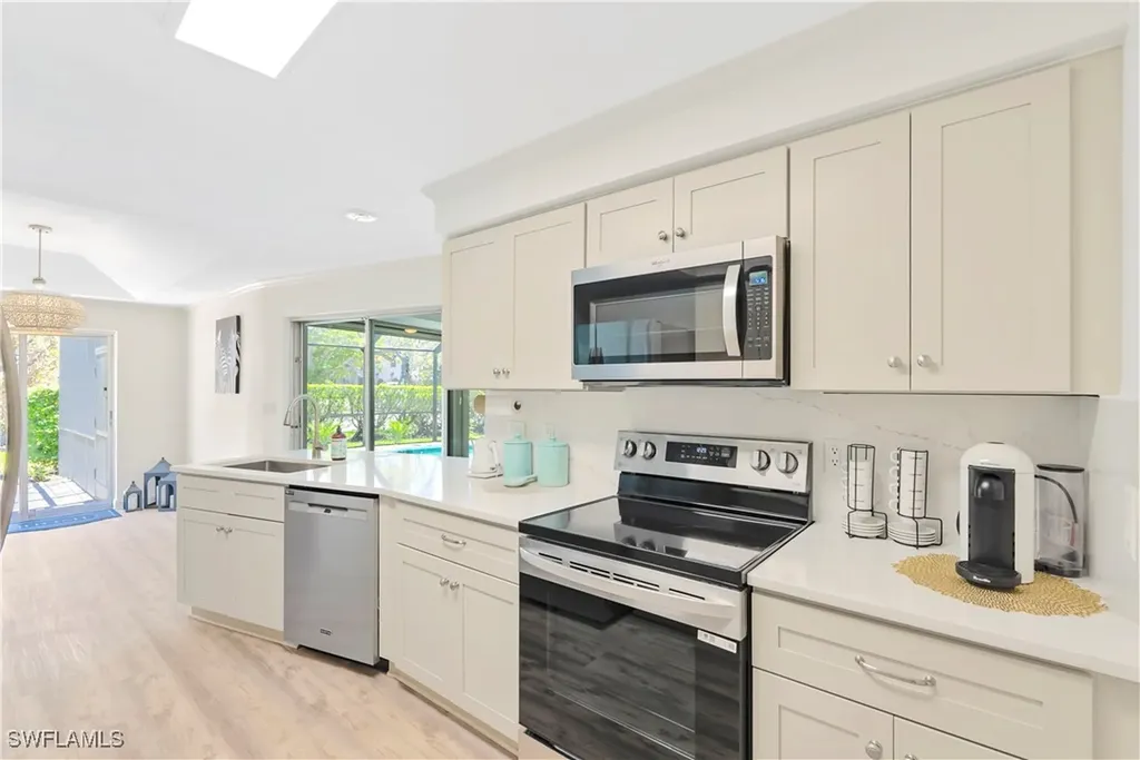 2125 Marina Drive Naples FL 34102