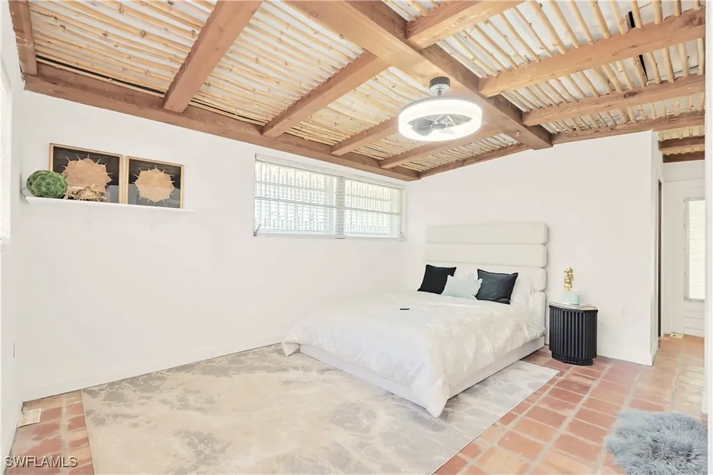 2125 Marina Drive Naples FL 34102