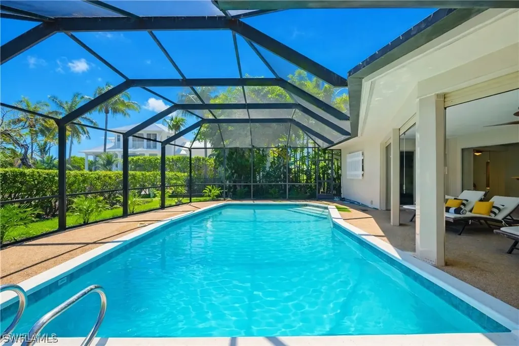 2125 Marina Drive Naples FL 34102