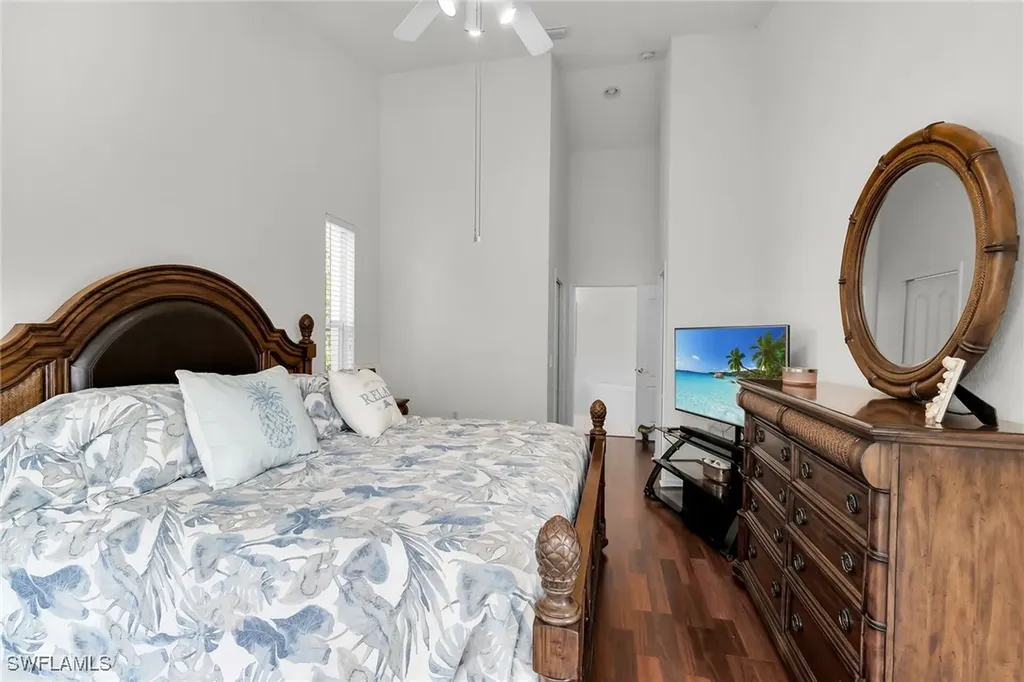 285 Cays Drive Naples FL 34114