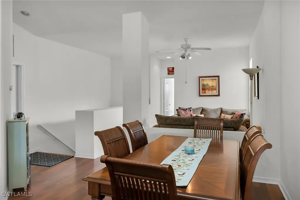 285 Cays Drive Naples FL 34114