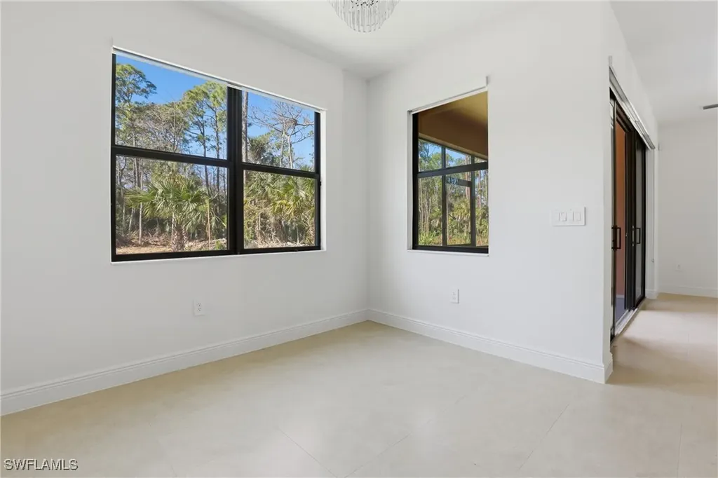 2167 Della Drive Naples FL 34117