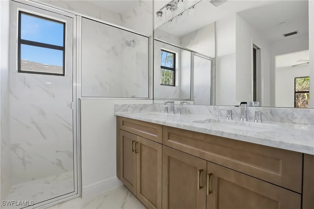 2167 Della Drive Naples FL 34117