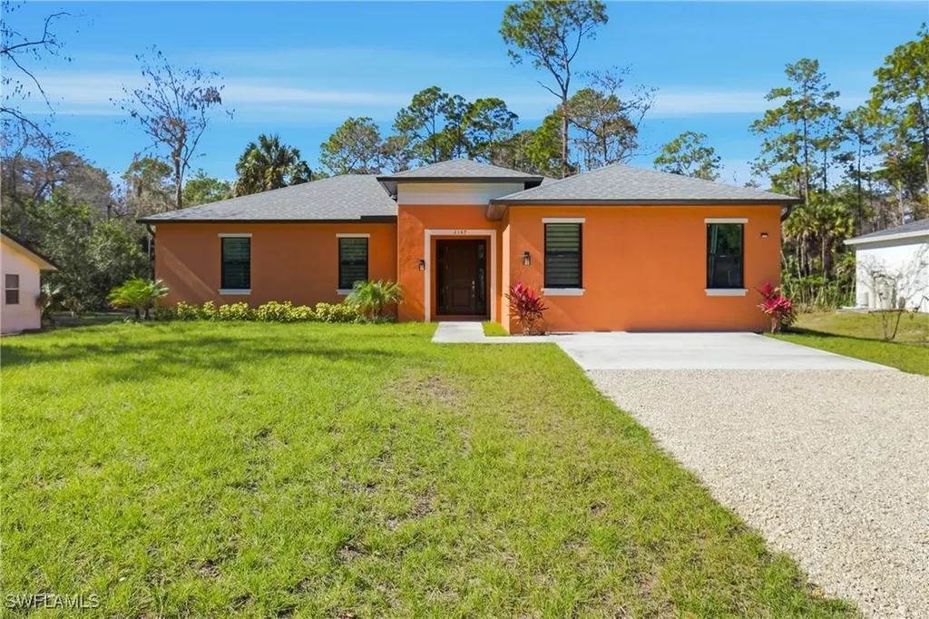 2167 Della Drive Naples FL 34117