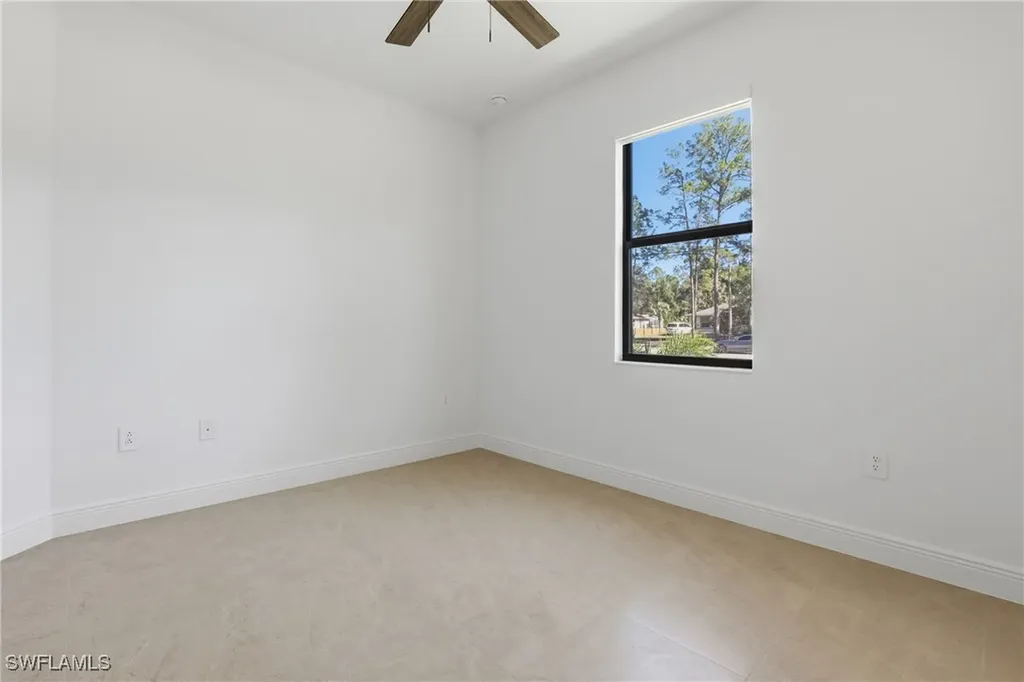 2167 Della Drive Naples FL 34117