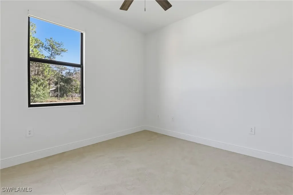 2167 Della Drive Naples FL 34117