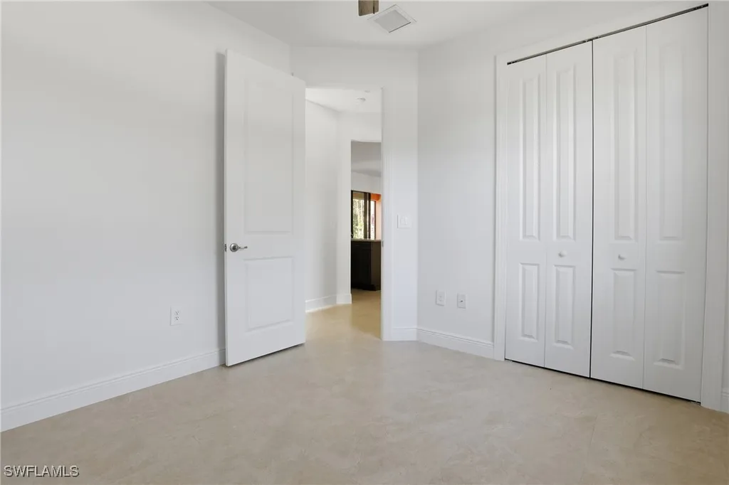 2167 Della Drive Naples FL 34117