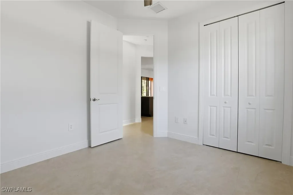 2167 Della Drive Naples FL 34117