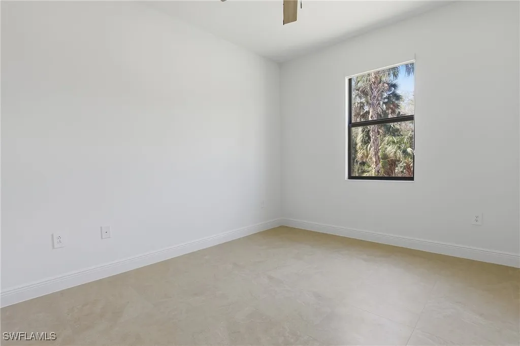 2167 Della Drive Naples FL 34117