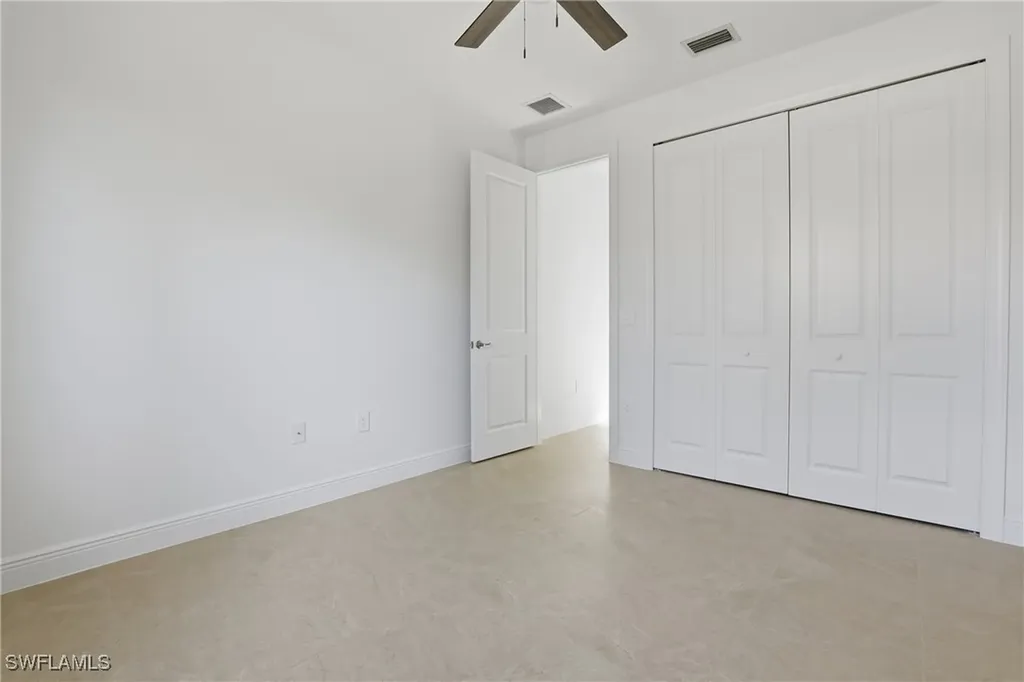 2167 Della Drive Naples FL 34117