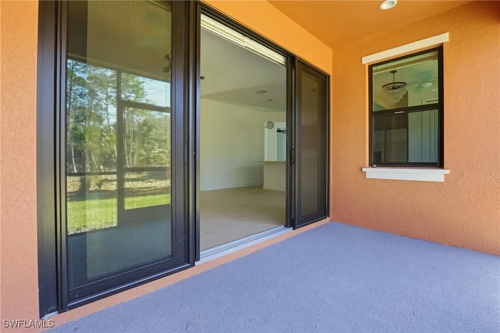 2167 Della Drive Naples FL 34117