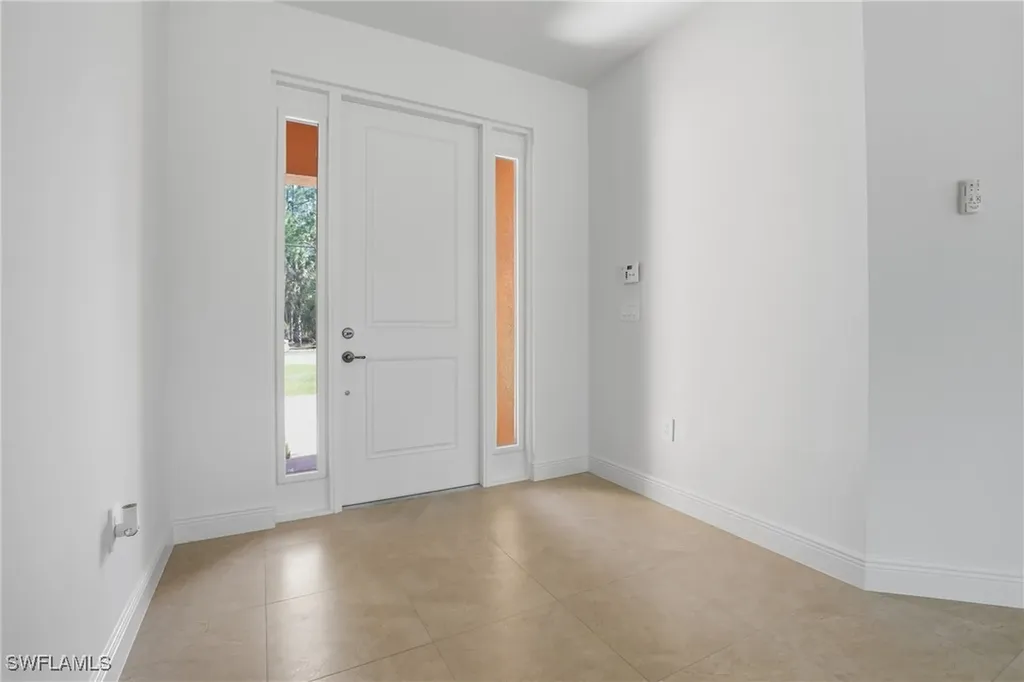 2167 Della Drive Naples FL 34117