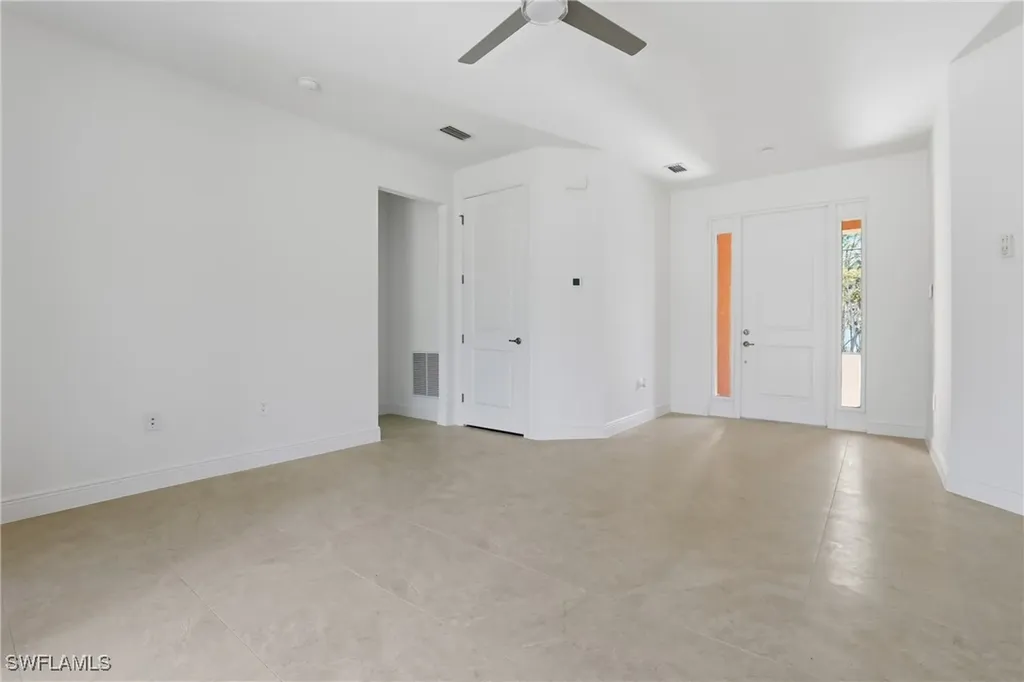 2167 Della Drive Naples FL 34117