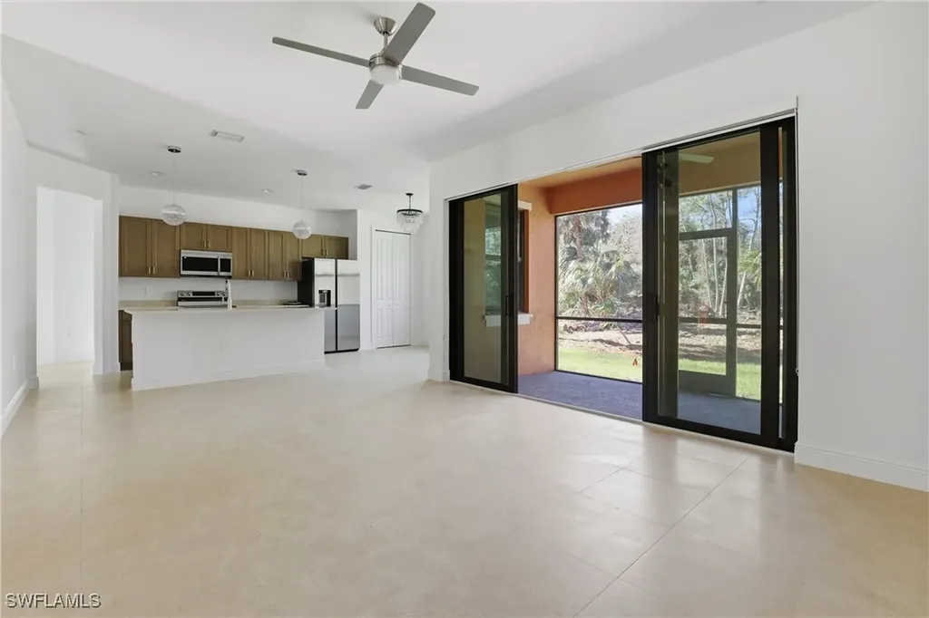 2167 Della Drive Naples FL 34117
