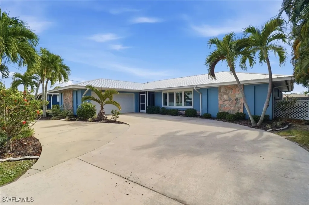 2211 Bayview Road Punta Gorda FL 33950