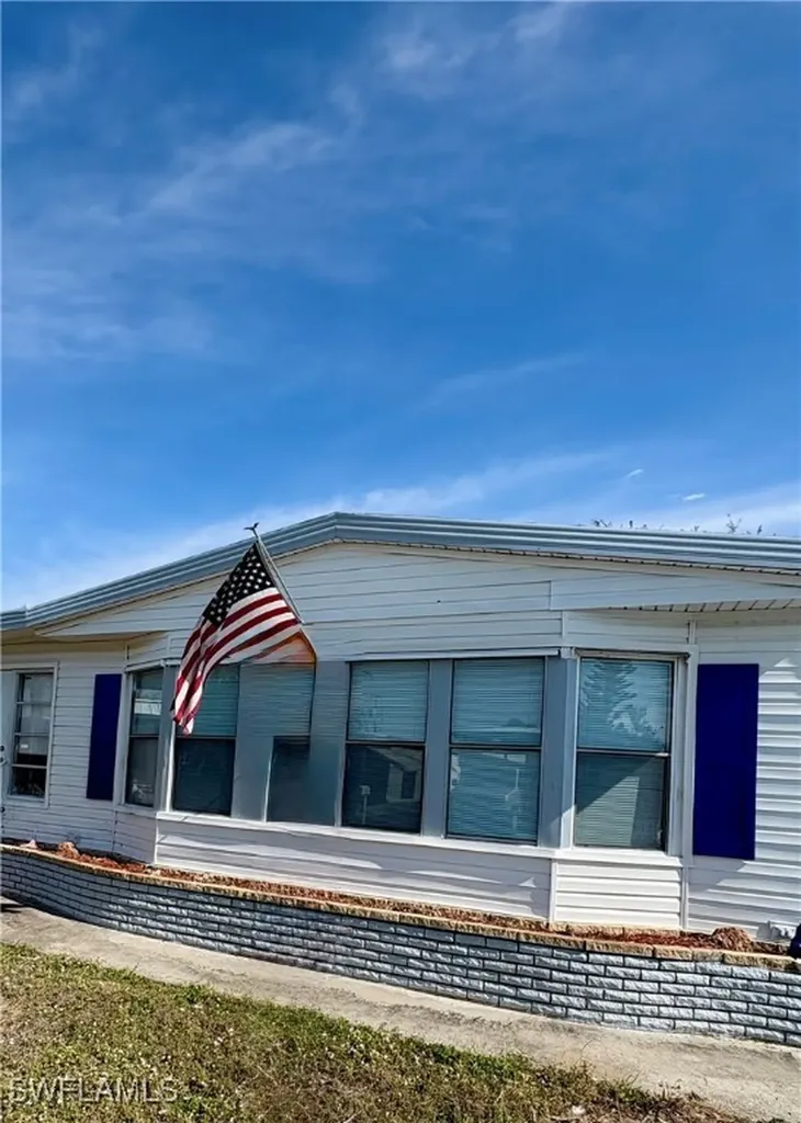 3112 Running Deer Drive North Fort Myers FL 33917