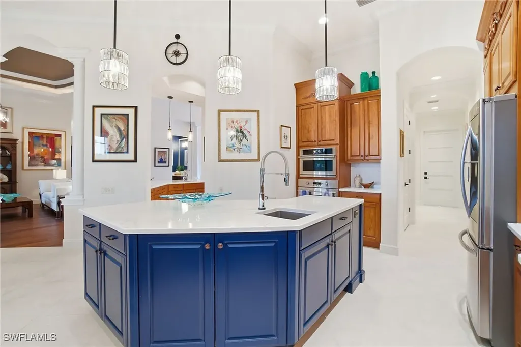 6891 Lakewood Isle Drive Fort Myers FL 33908