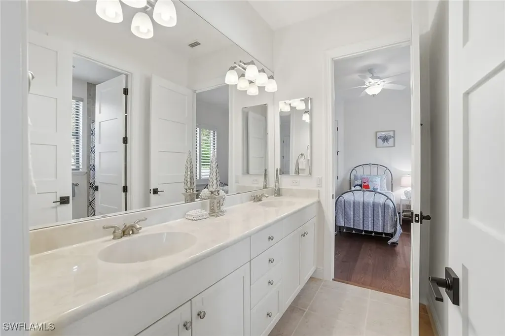 6891 Lakewood Isle Drive Fort Myers FL 33908