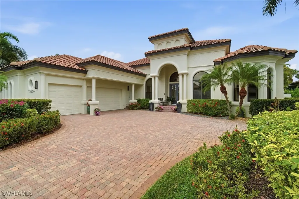 6891 Lakewood Isle Drive Fort Myers FL 33908
