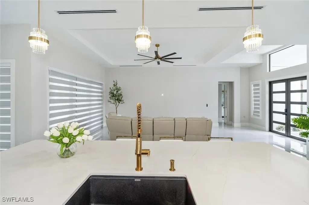 2313 6th Avenue SE Naples FL 34117