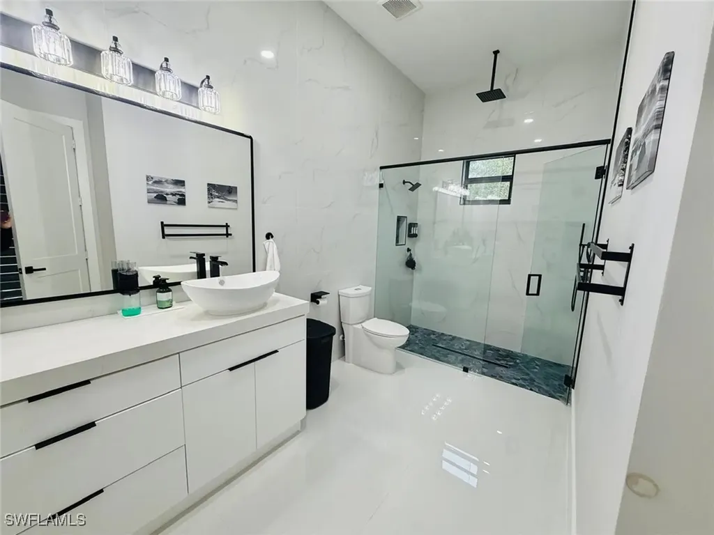 2313 6th Avenue SE Naples FL 34117