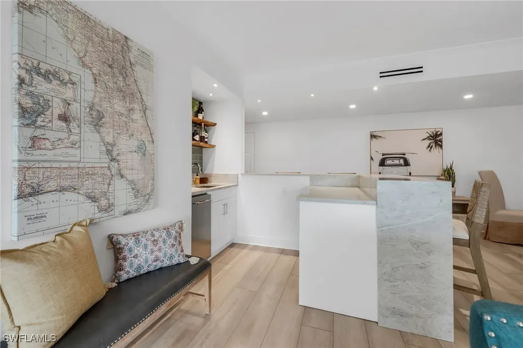 6075 Pelican Bay Boulevard Naples FL 34108