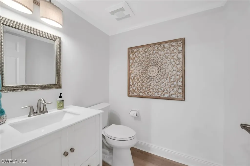 6075 Pelican Bay Boulevard Naples FL 34108