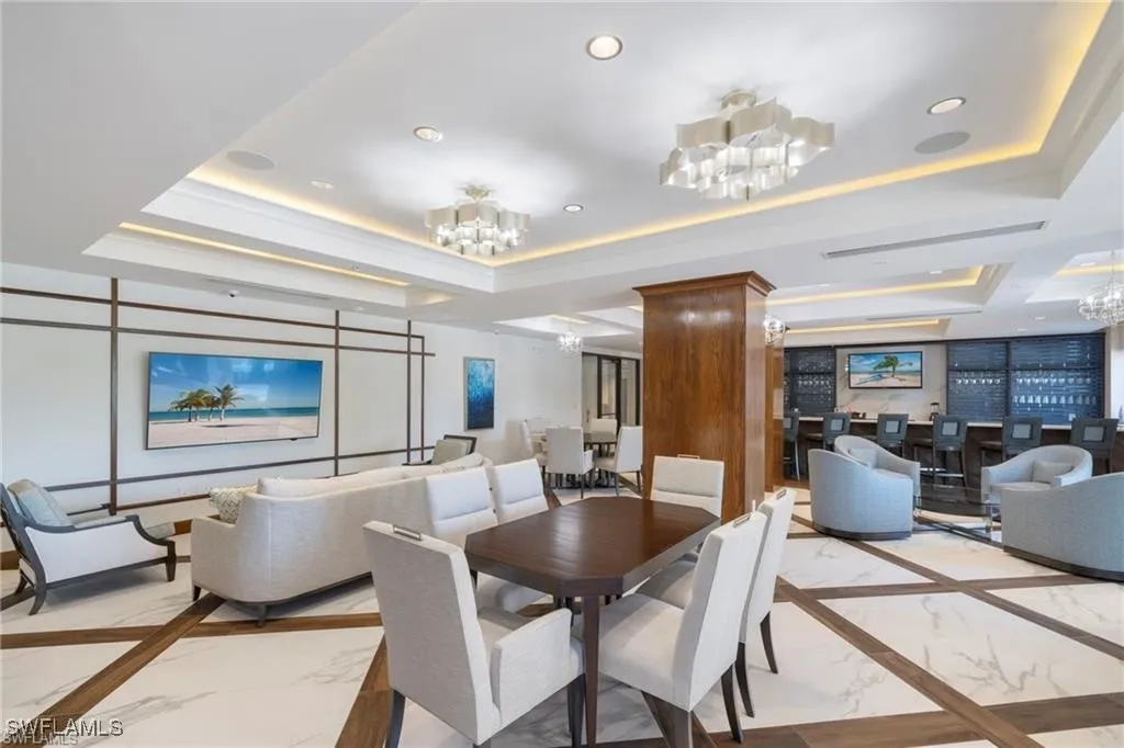 6075 Pelican Bay Boulevard Naples FL 34108