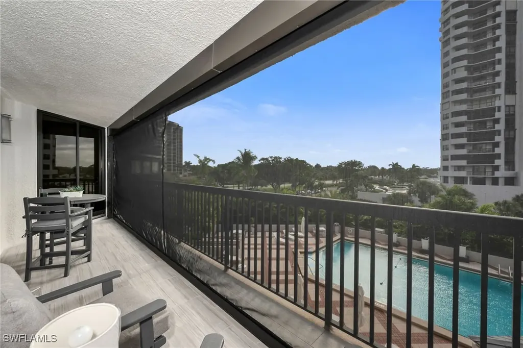 6075 Pelican Bay Boulevard Naples FL 34108