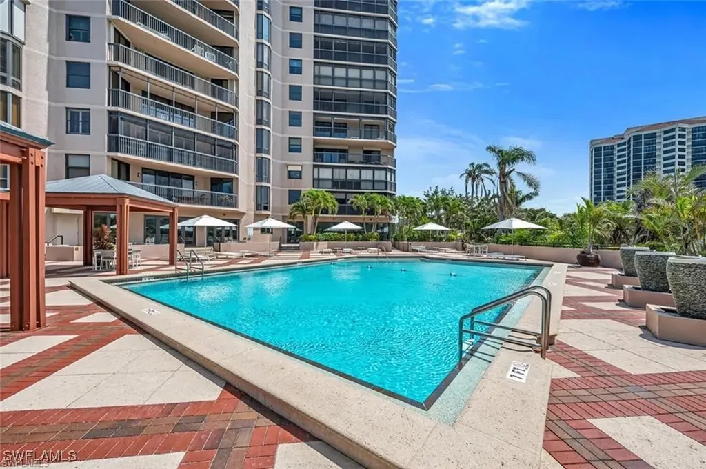 6075 Pelican Bay Boulevard Naples FL 34108