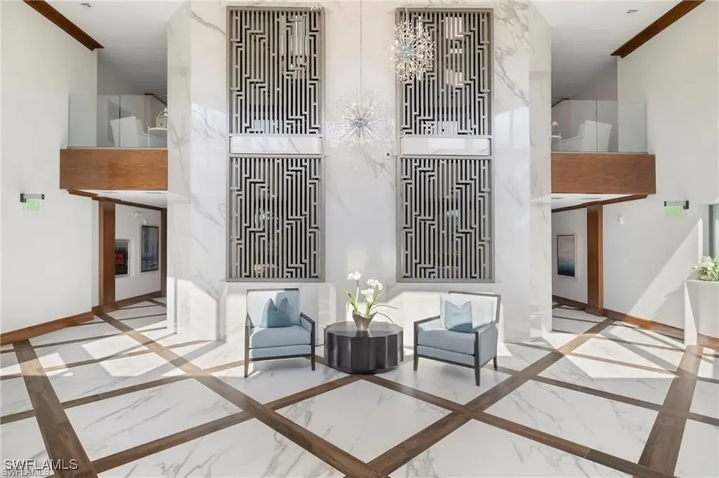 6075 Pelican Bay Boulevard Naples FL 34108