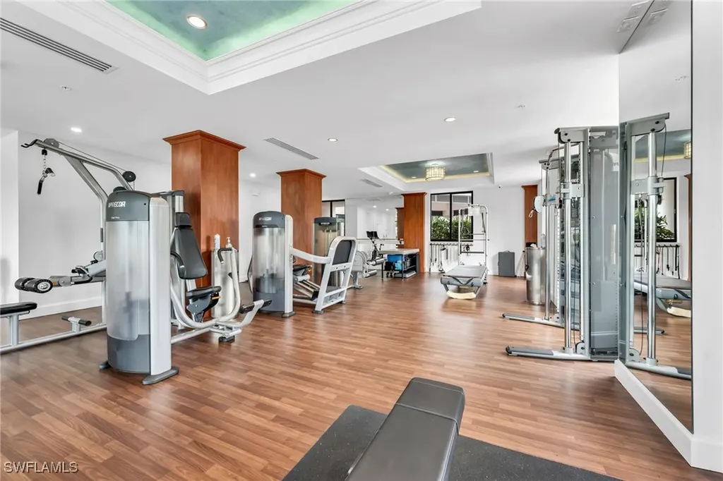 6075 Pelican Bay Boulevard Naples FL 34108