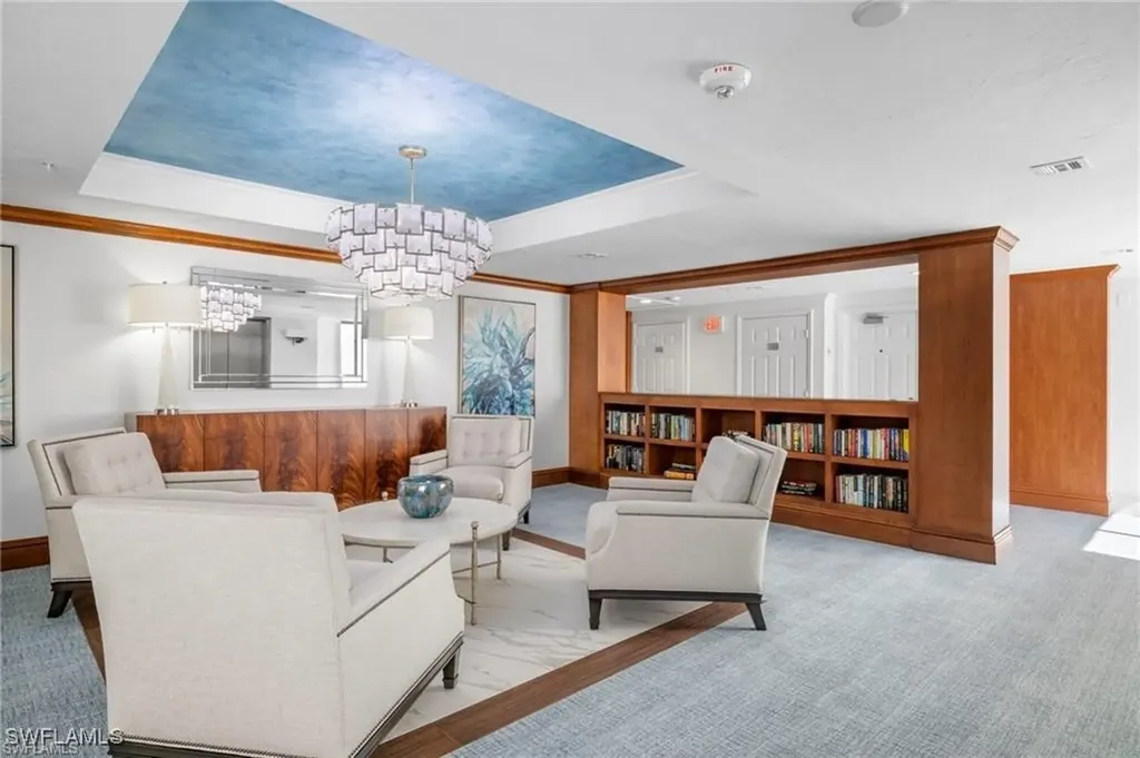 6075 Pelican Bay Boulevard Naples FL 34108