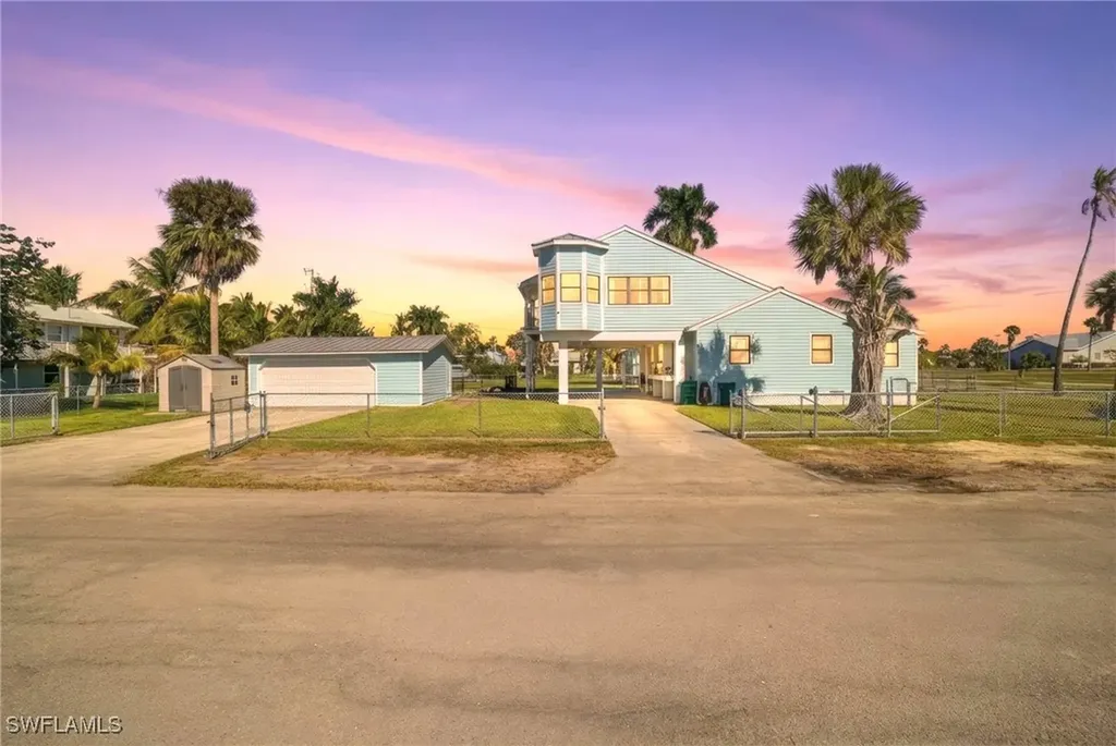 407 Copeland Avenue N Everglades City FL 34139